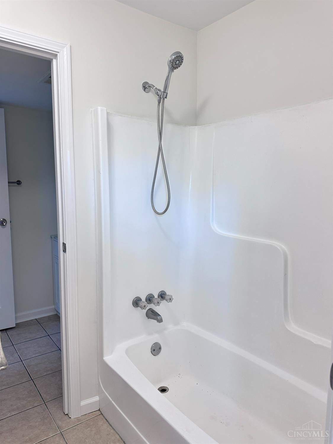 4326 Villa Drive #4, Blue Ash, OH, 45242 — photo 12