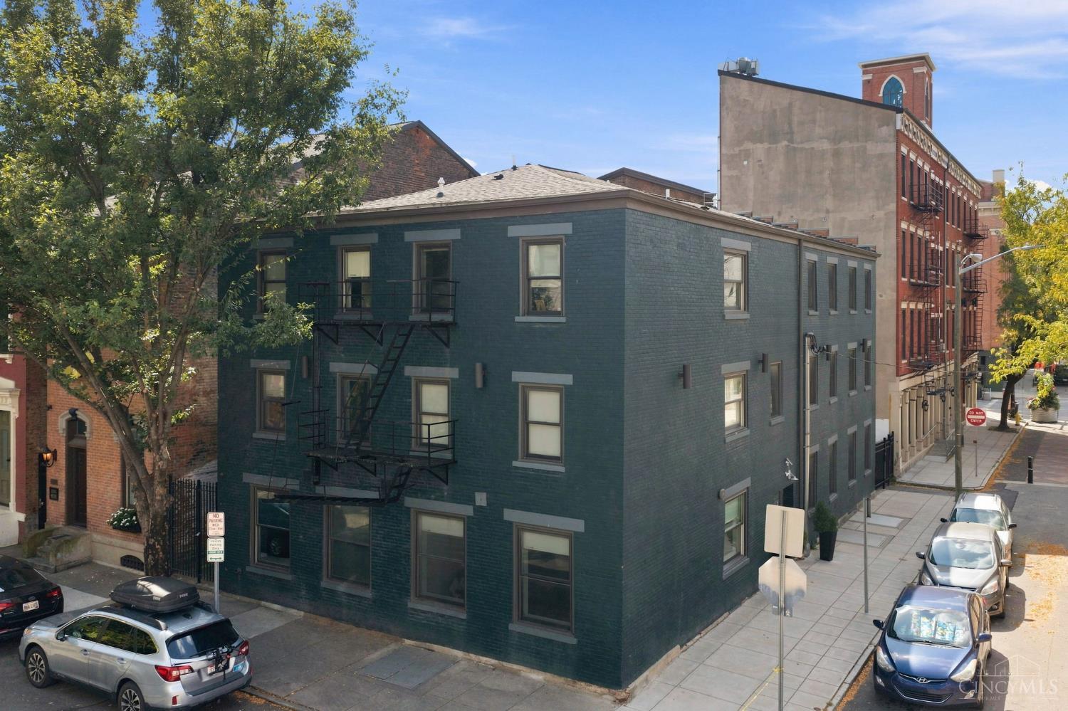 15 Fifteenth Street #B3, Cincinnati, OH, 45202