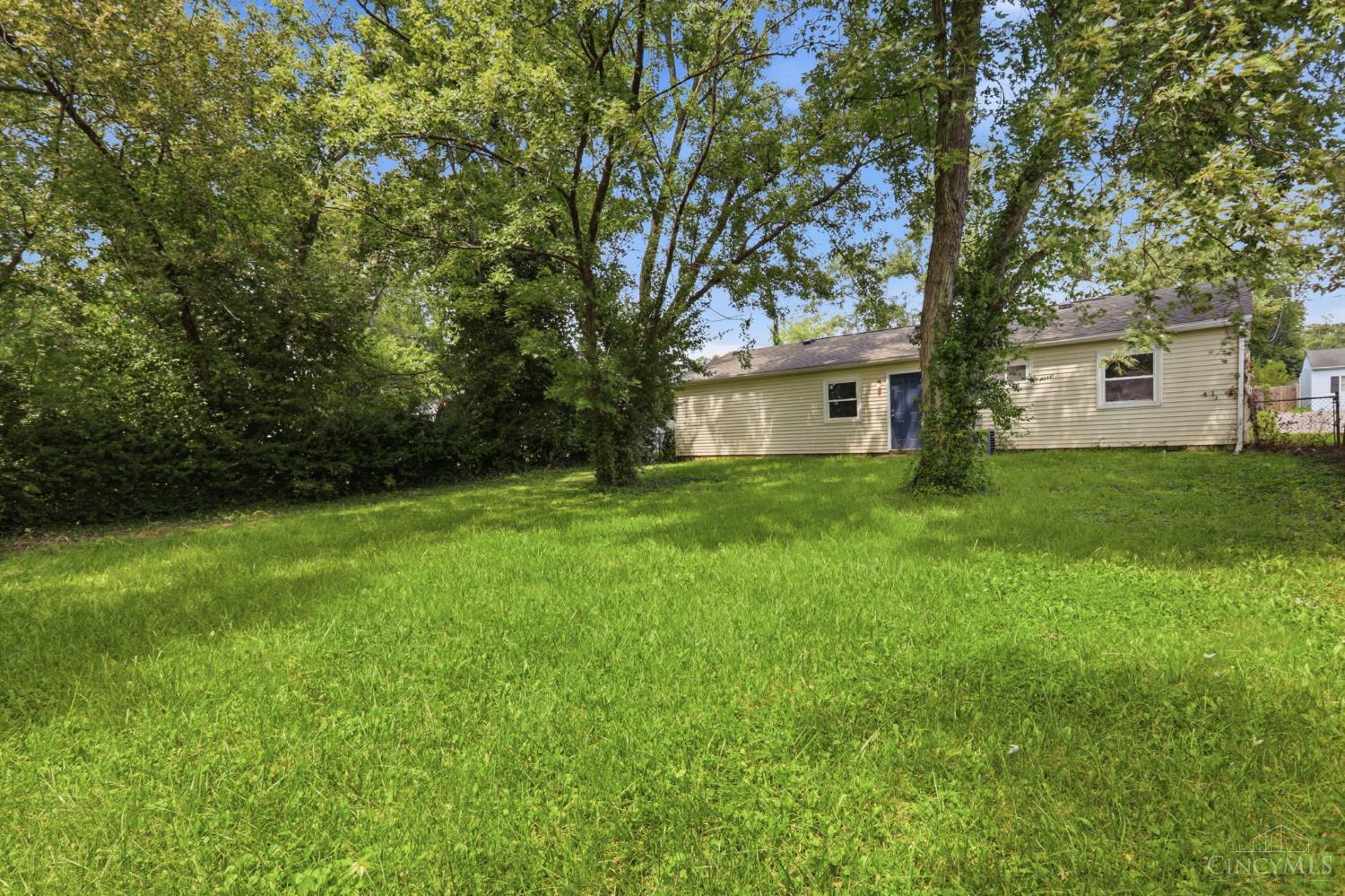 3283 Ainsworth Drive, Green Twp, OH, 45251 — photo 8
