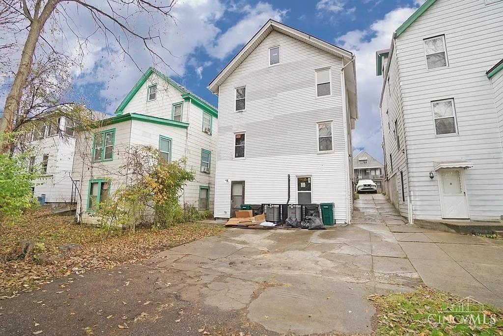 3415 Woodburn Avenue, Cincinnati, OH, 45207 — photo 25