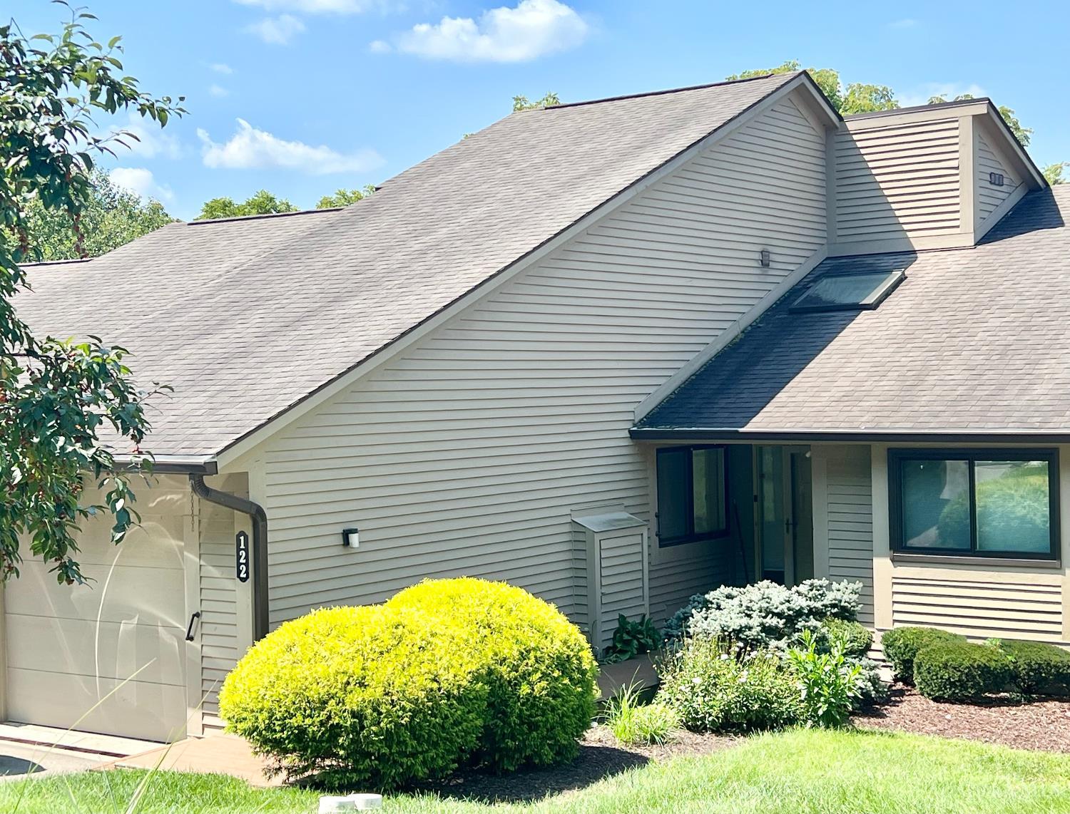 Condo for sale at 122 Miami Lakes Dr, Milford, OH 45150 | MLS# 1891315