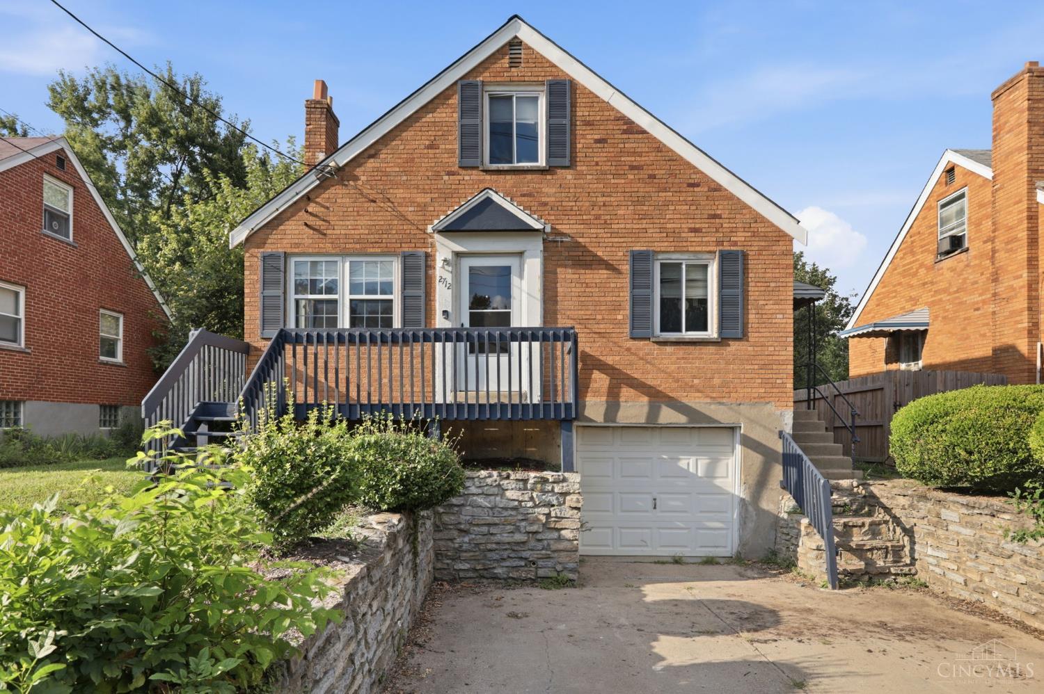 2712 Galbraith