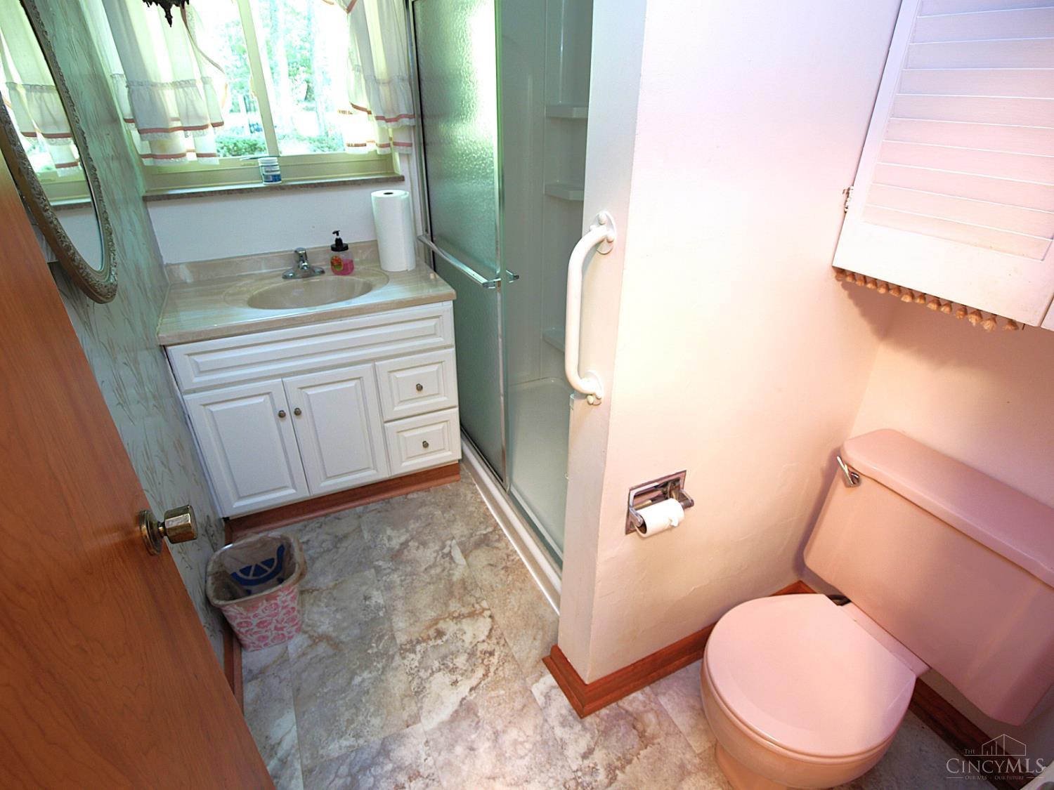 9460 Maple Knoll Drive, Colerain Twp, OH, 45251 — photo 18