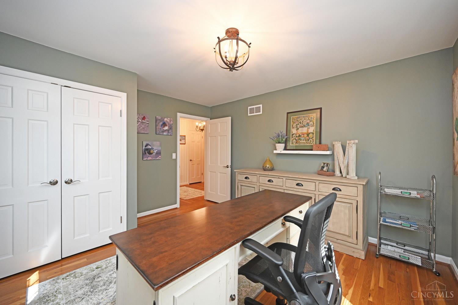 1345 Oak Knoll Drive, Cincinnati, OH, 45224 — photo 54