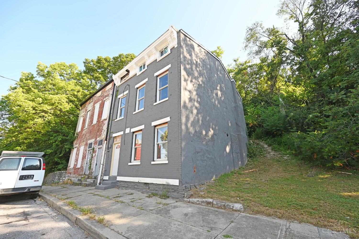 38 Clifton Avenue, Cincinnati, OH, 45202 — photo 2