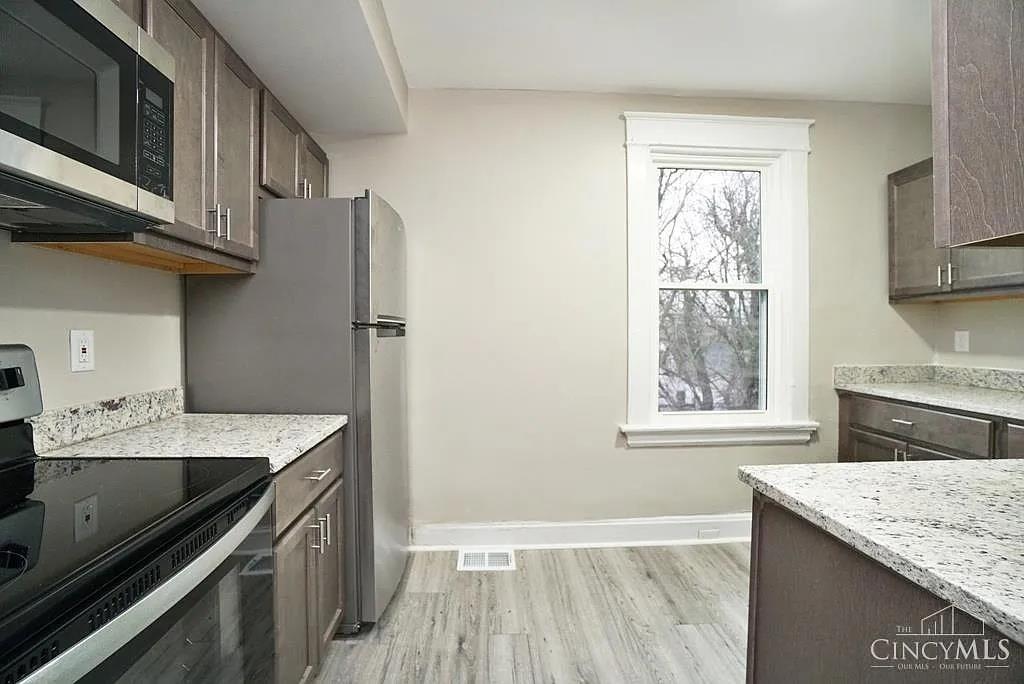 3415 Woodburn Avenue, Cincinnati, OH, 45207 — photo 7