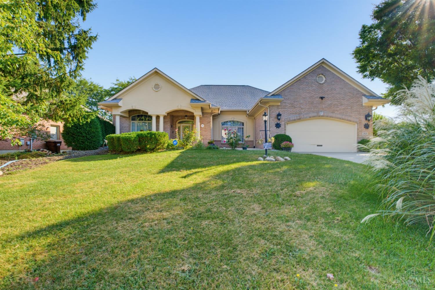 Photo 2 of Single family home for sale at 2824 Legend Fls Ct, Beavercreek Twp, OH 45431 | MLS# 1892828 | Listing updated on 2026-09-05