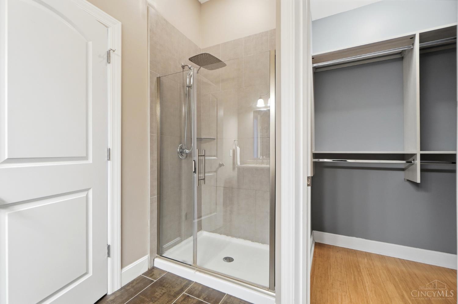 558 Milton Street, Cincinnati, OH, 45202 — photo 25
