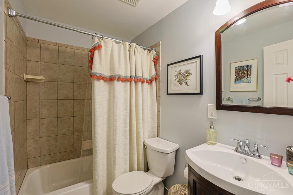 6809 Stewart Road, Columbia Twp, OH, 45236 — photo 28
