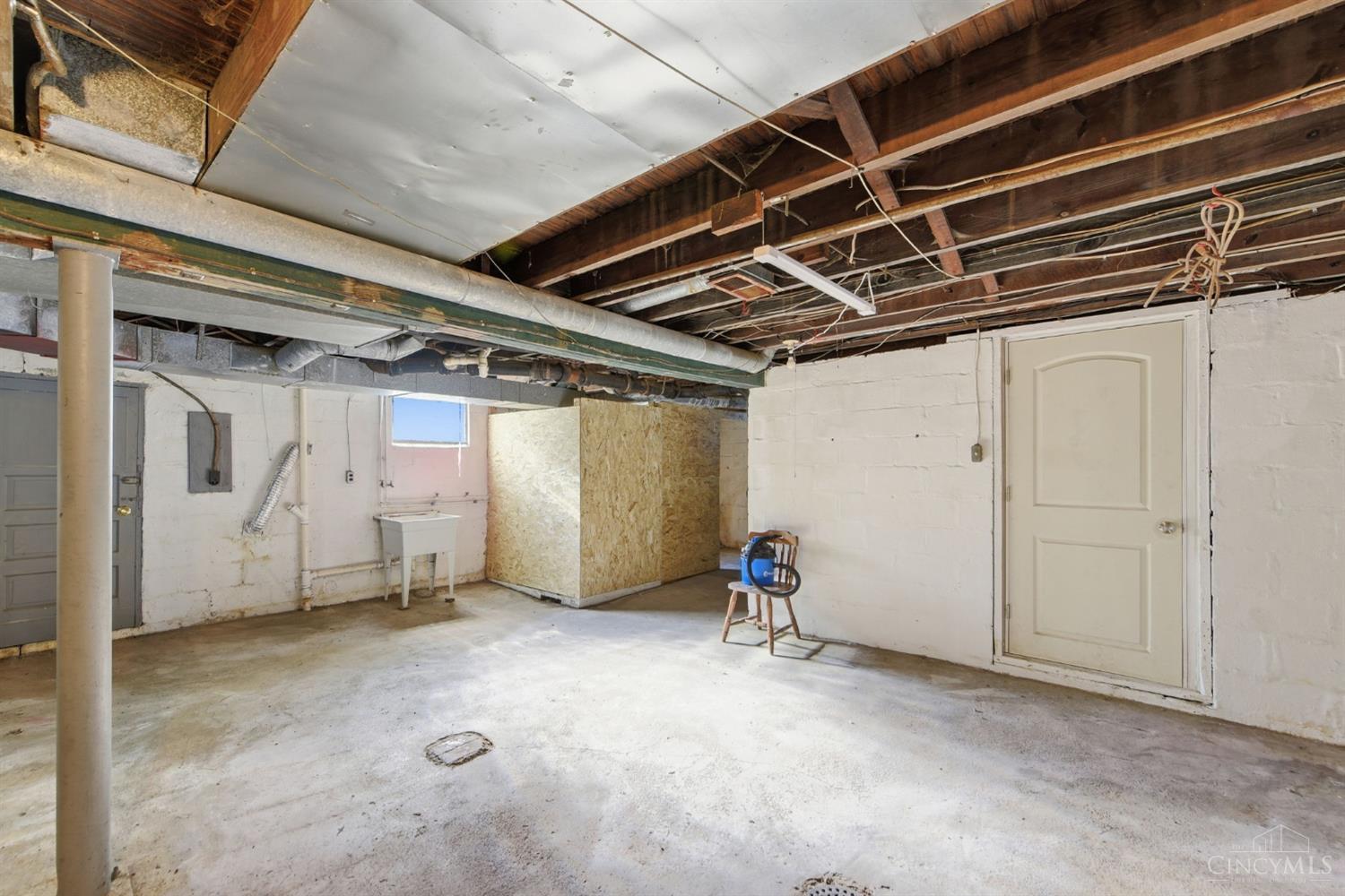 1406 Beech Avenue, Cincinnati, OH, 45205 — photo 32