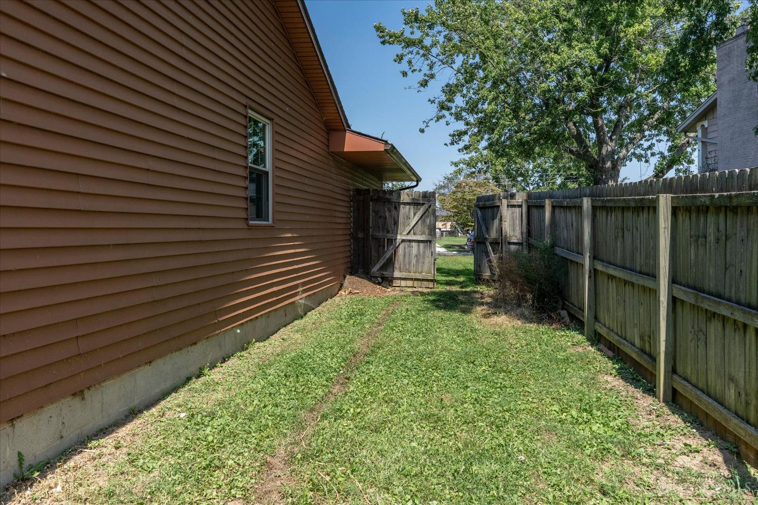 1348 Westmoor Drive, Wilmington, OH, 45177 — photo 27