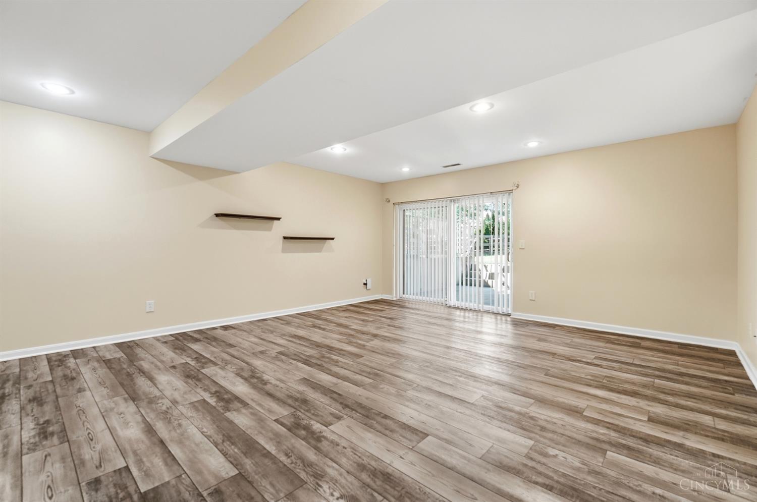 6005 Hidden Oaks Court, Hamilton Twp, OH, 45039 — photo 26