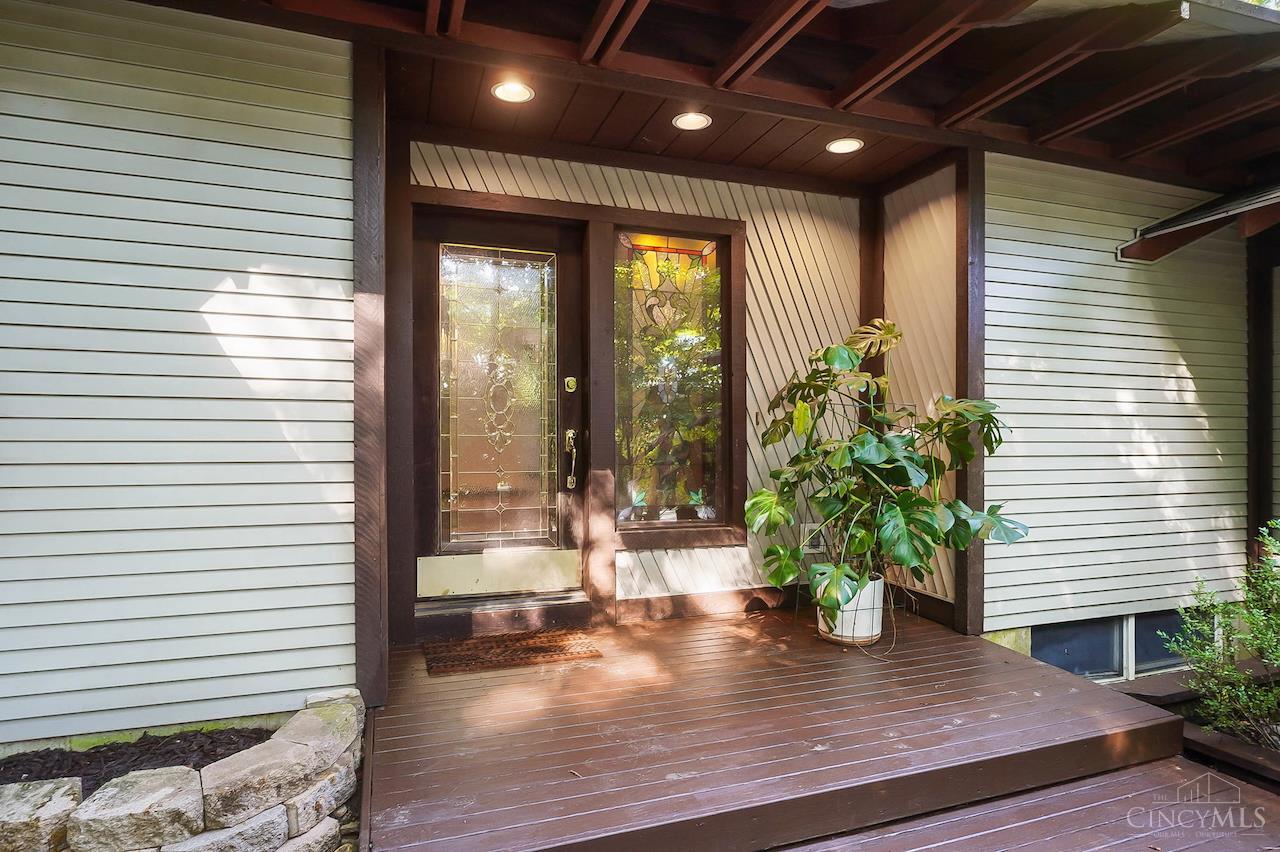 Photo 4 of Sale Pending at 3163 Blue Rock Rd, Green Twp, OH 45239 | MLS# 1892860 | Listing updated on 2026-09-14