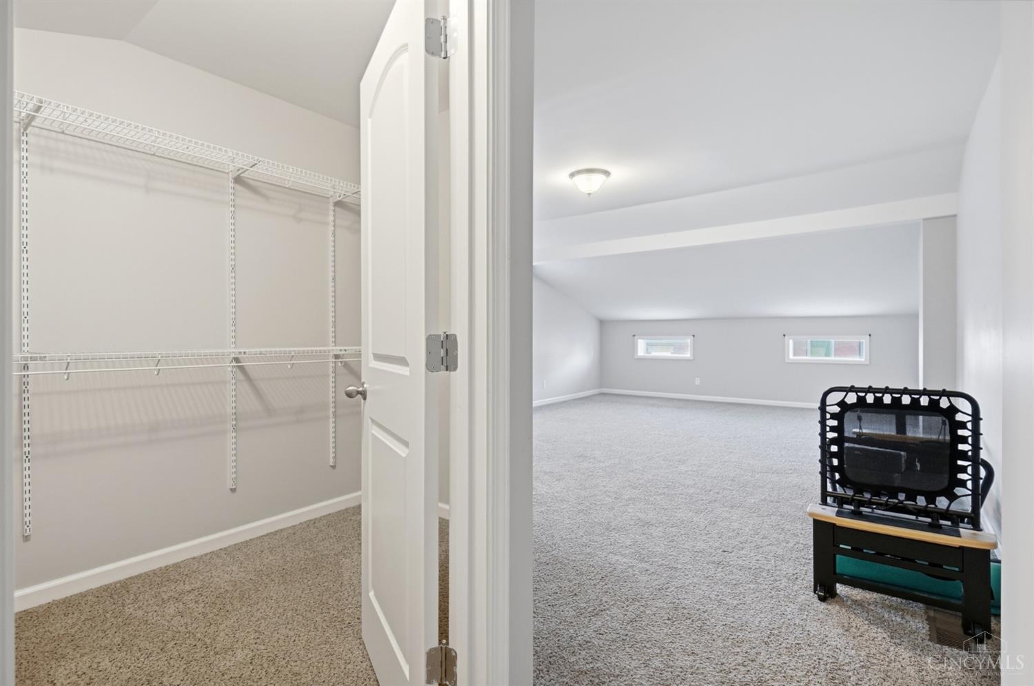 558 Milton Street, Cincinnati, OH, 45202 — photo 39
