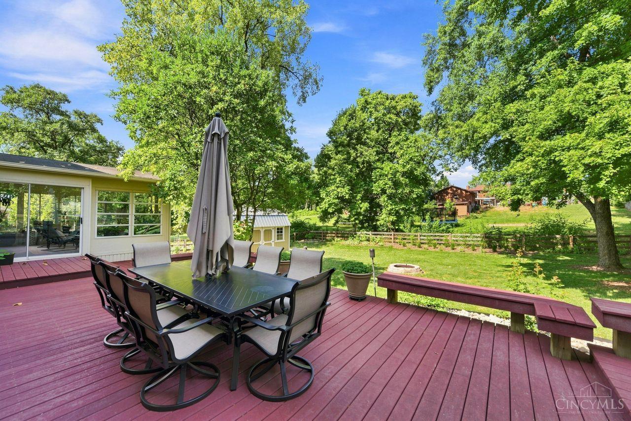 9985 Meadow Hills Drive, West Chester, OH, 45241 — photo 52