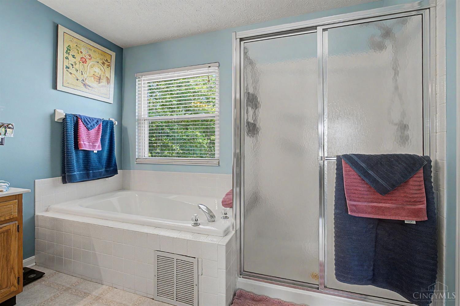 5829 Cedarwood Court, Hamilton Twp, OH, 45039 — photo 30