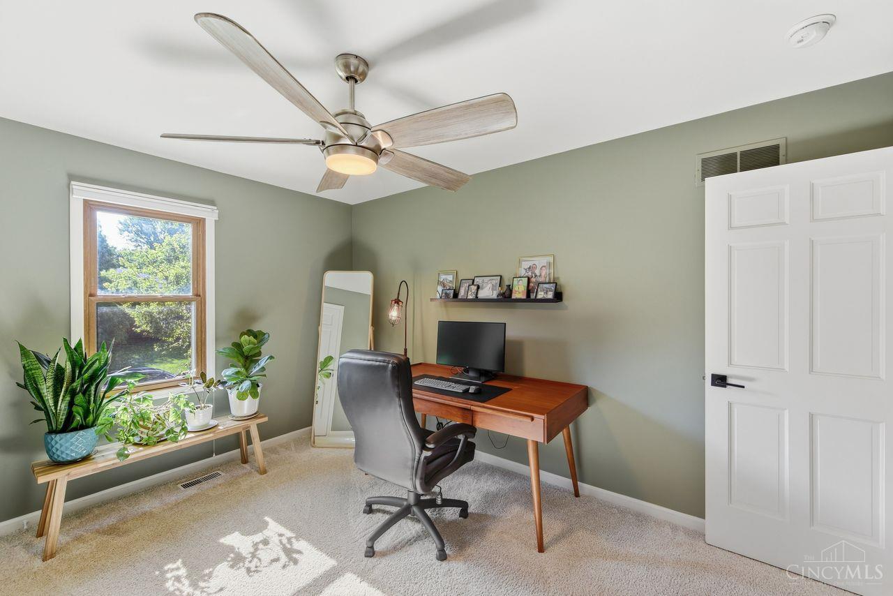 9985 Meadow Hills Drive, West Chester, OH, 45241 — photo 37