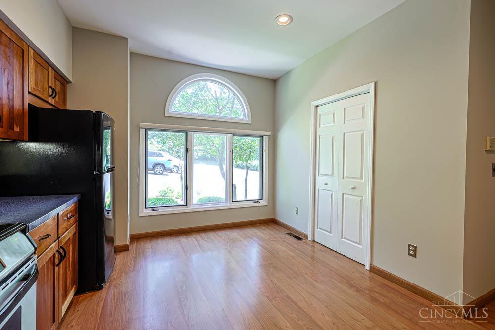 699 Totten Way, Cincinnati, OH, 45226 — photo 13