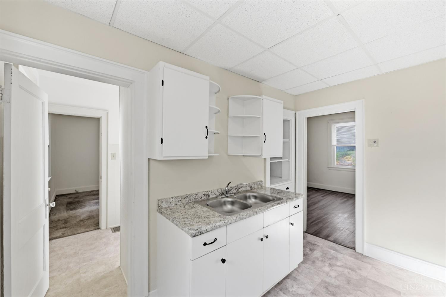 1406 Beech Avenue, Cincinnati, OH, 45205 — photo 17