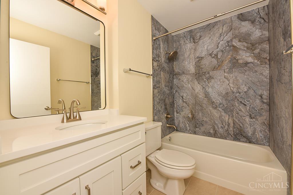 8721 Rupp Farm Drive, West Chester, OH, 45069 — photo 24
