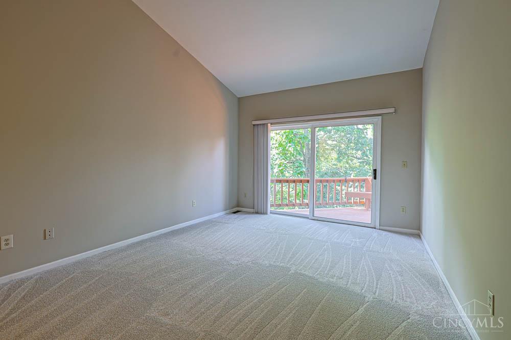 699 Totten Way, Cincinnati, OH, 45226 — photo 15