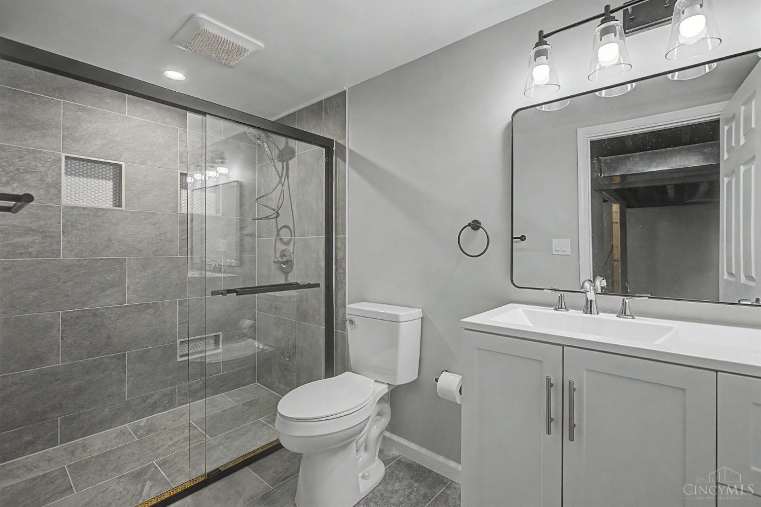 8609 Butler Warren Road, West Chester, OH, 45069 — photo 29