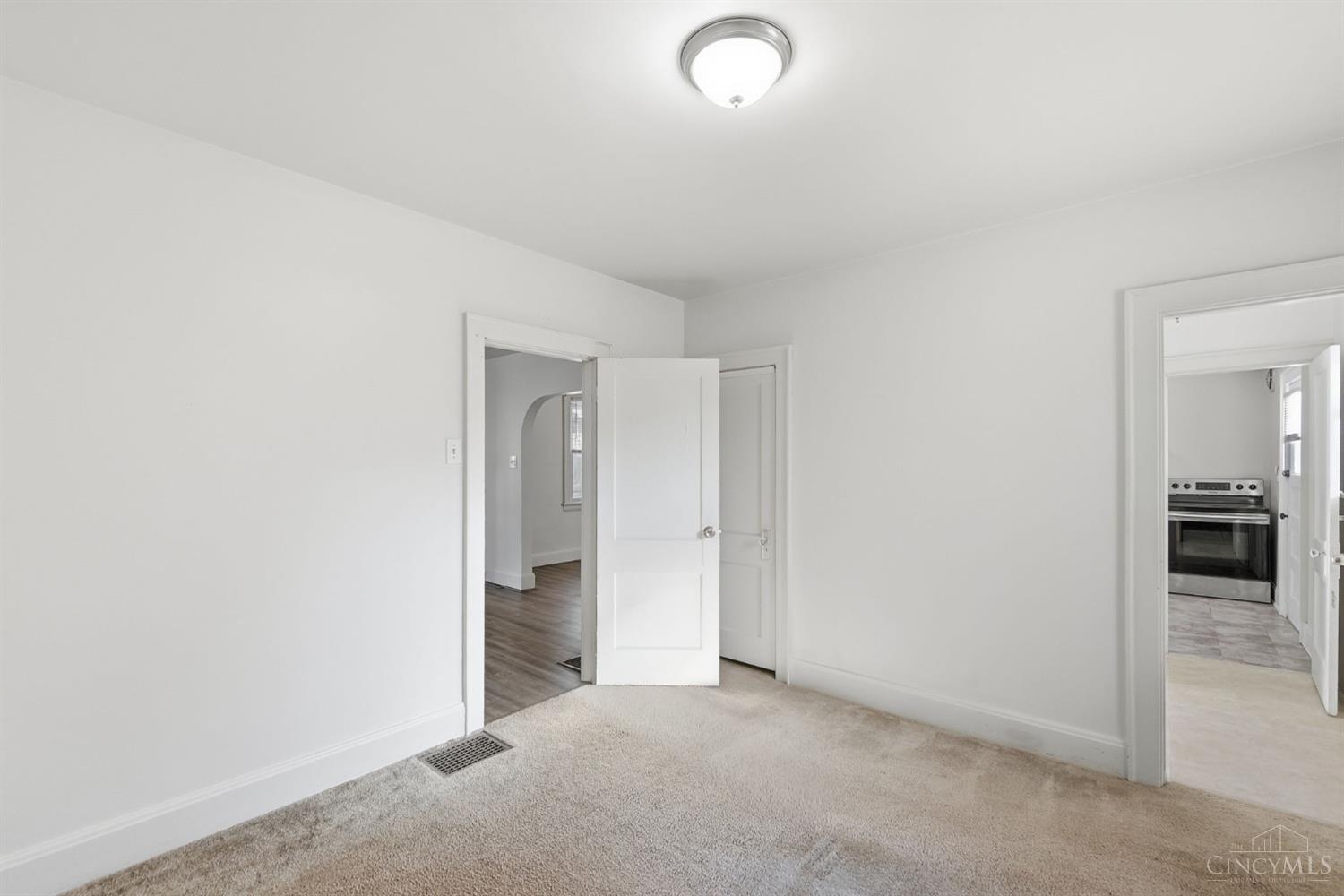 1406 Beech Avenue, Cincinnati, OH, 45205 — photo 20