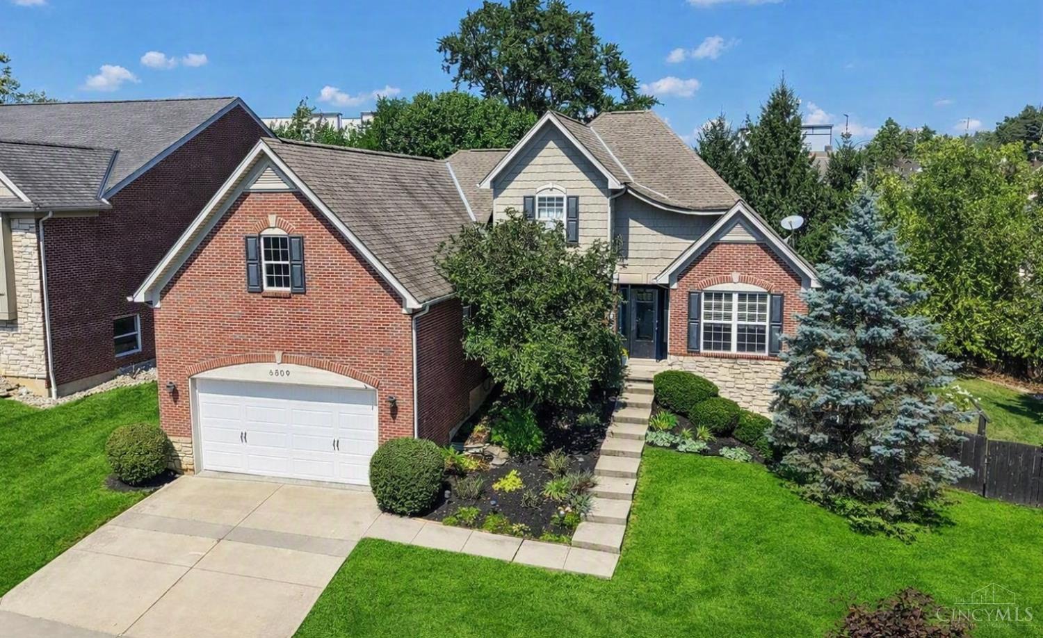 Single family home for sale at 6809 Stewart Rd, Columbia Twp, OH 45236 | MLS# 1892833