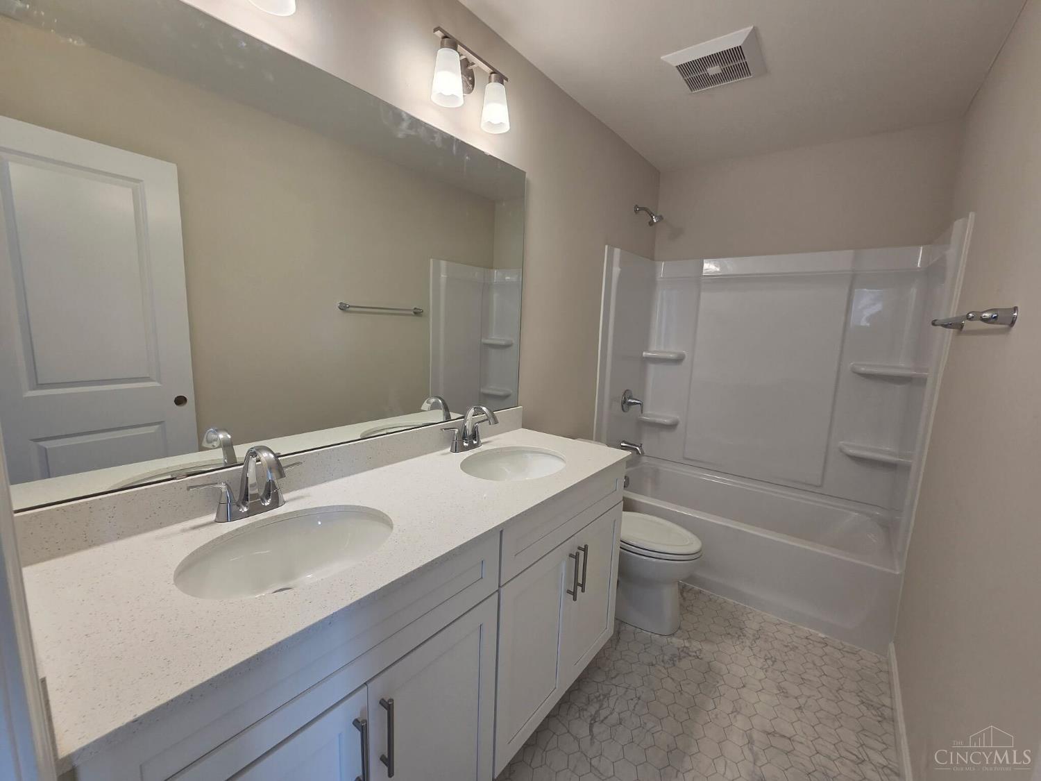 52 Chestnut Street, Springboro, OH, 45066 — photo 3