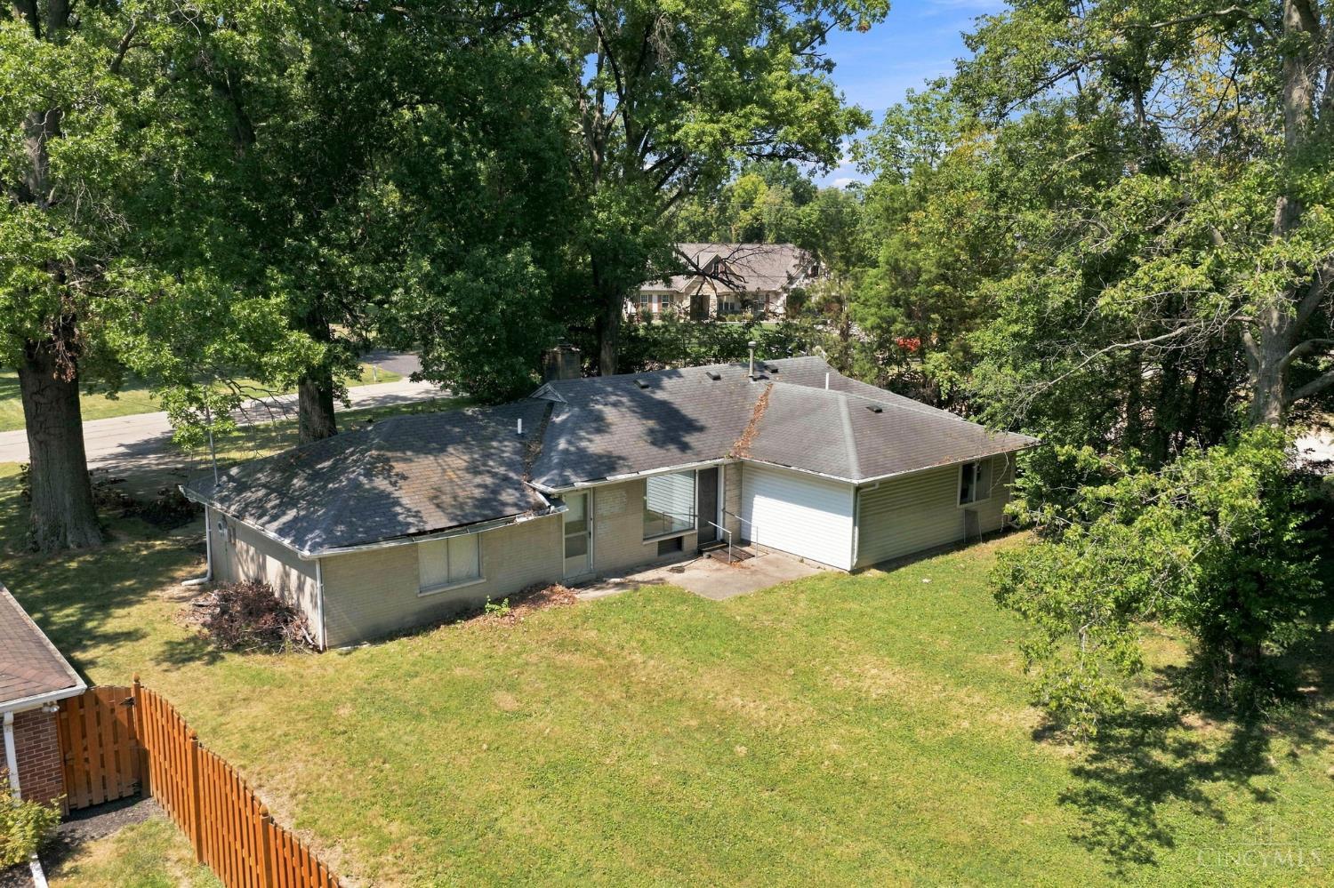 9736 Cooper Lane, Montgomery, OH, 45242 — photo 14