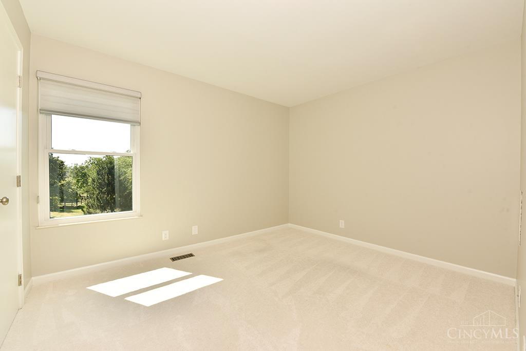 8721 Rupp Farm Drive, West Chester, OH, 45069 — photo 23