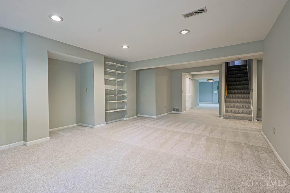 699 Totten Way, Cincinnati, OH, 45226 — photo 29