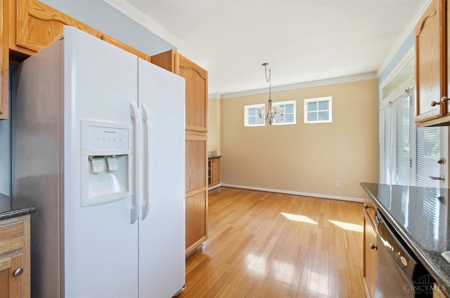 6005 Hidden Oaks Court, Hamilton Twp, OH, 45039 — photo 13