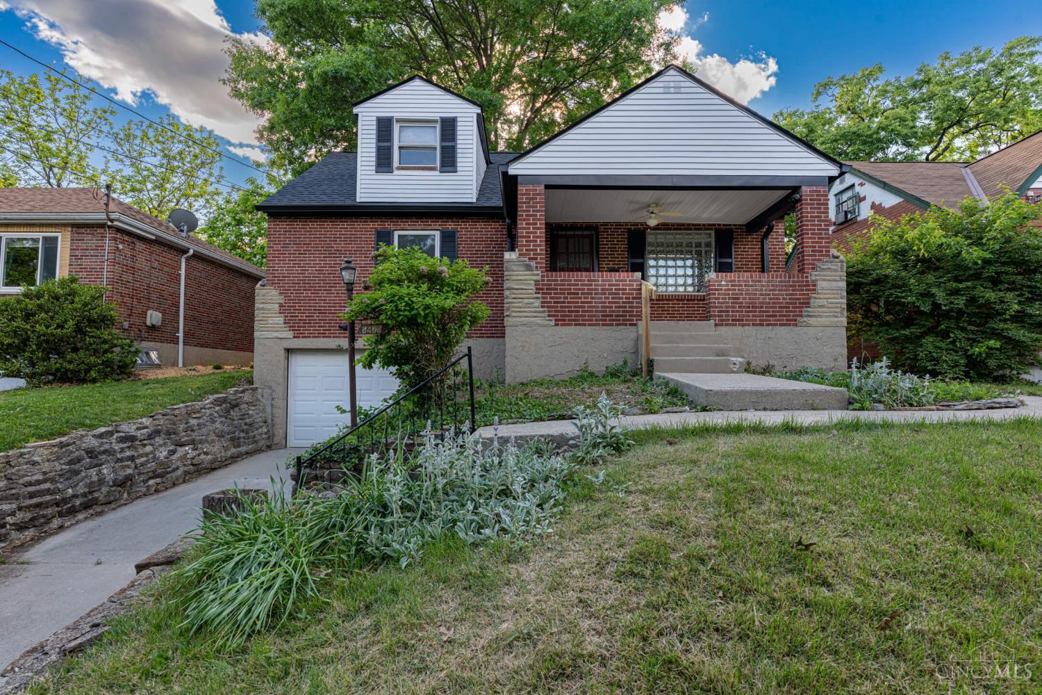 6429 Aspen Way