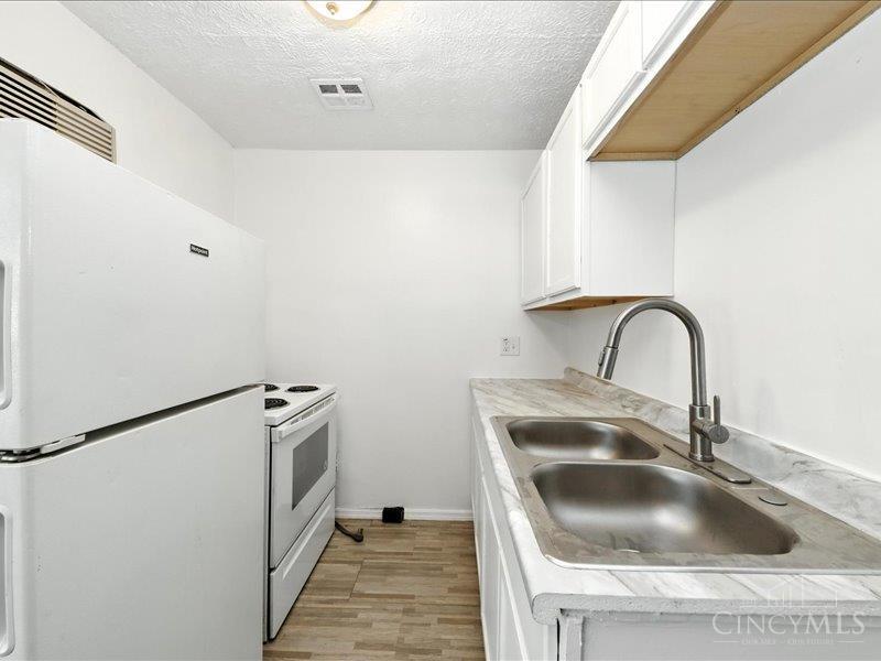 1044 Rosemont Avenue, Cincinnati, OH, 45205 — photo 9