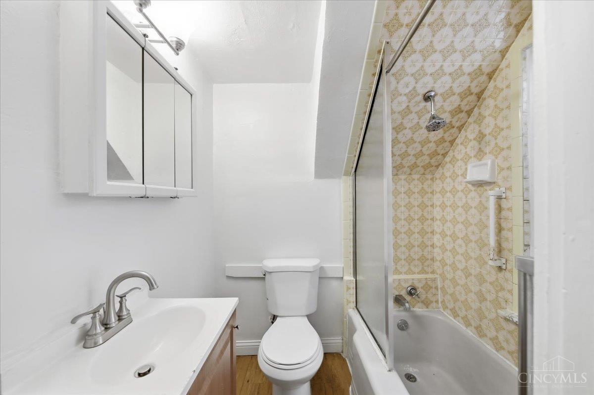 1044 Rosemont Avenue, Cincinnati, OH, 45205 — photo 18
