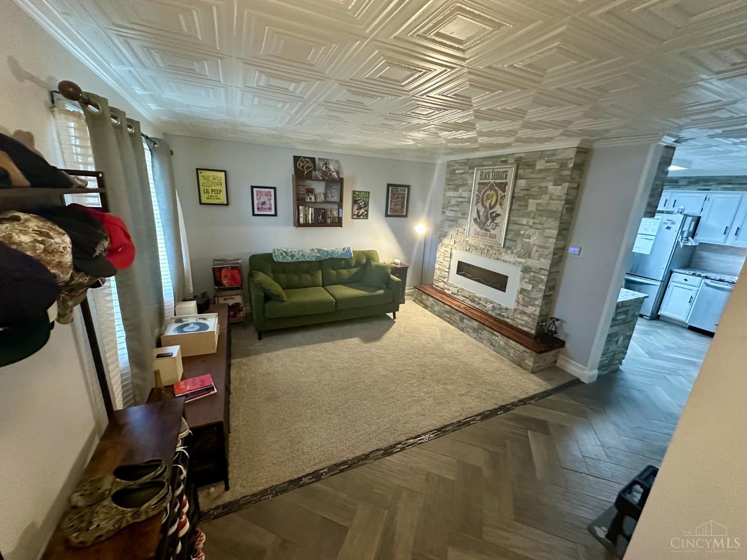 Photo 2 of Single family home for sale at 2821 E Turtle Crk Dr, Fairfield, OH 45014 | MLS# 1892866 | Listing updated on 2026-09-13