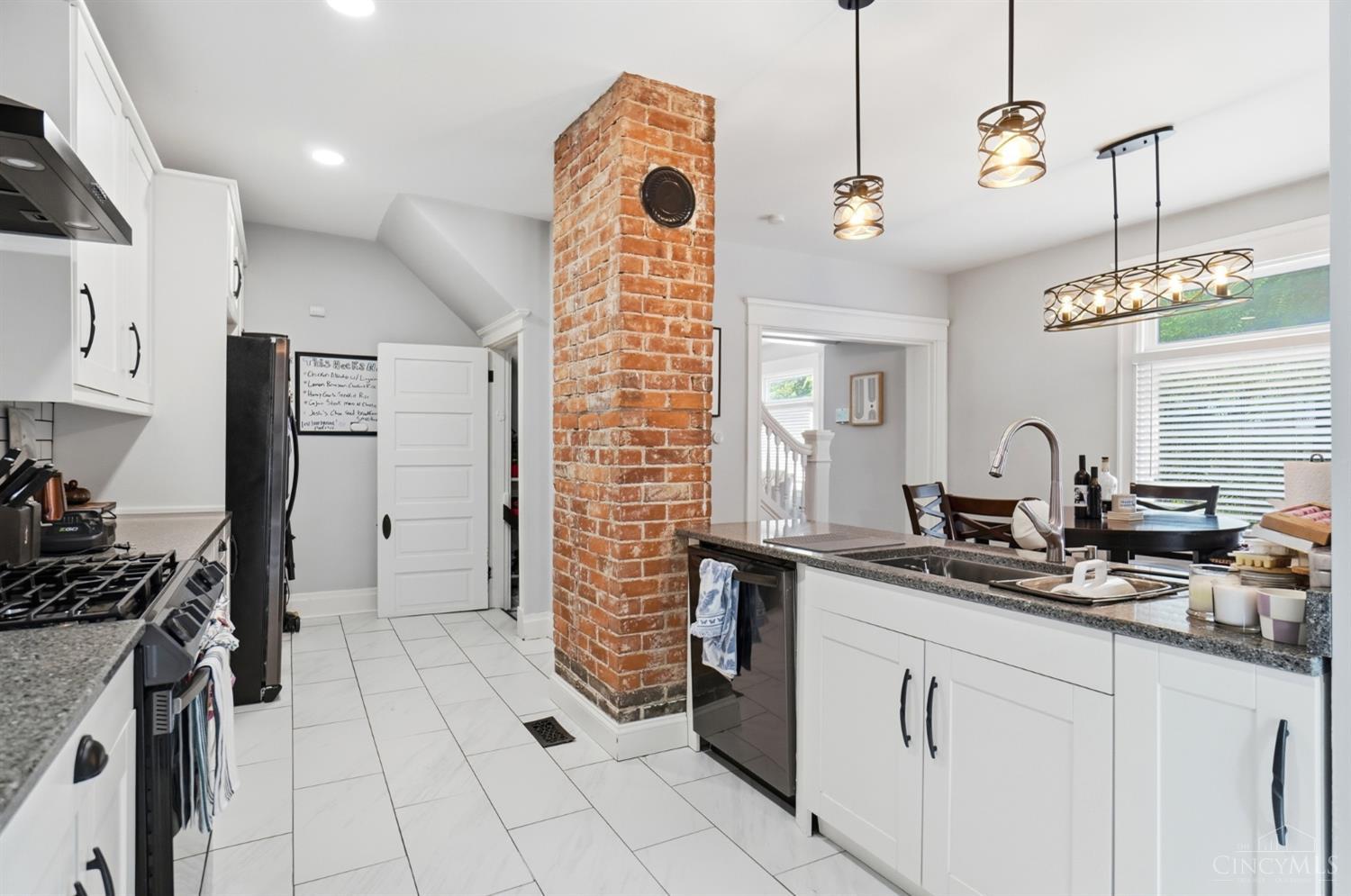 318 Stites Avenue, Cincinnati, OH, 45226 — photo 16