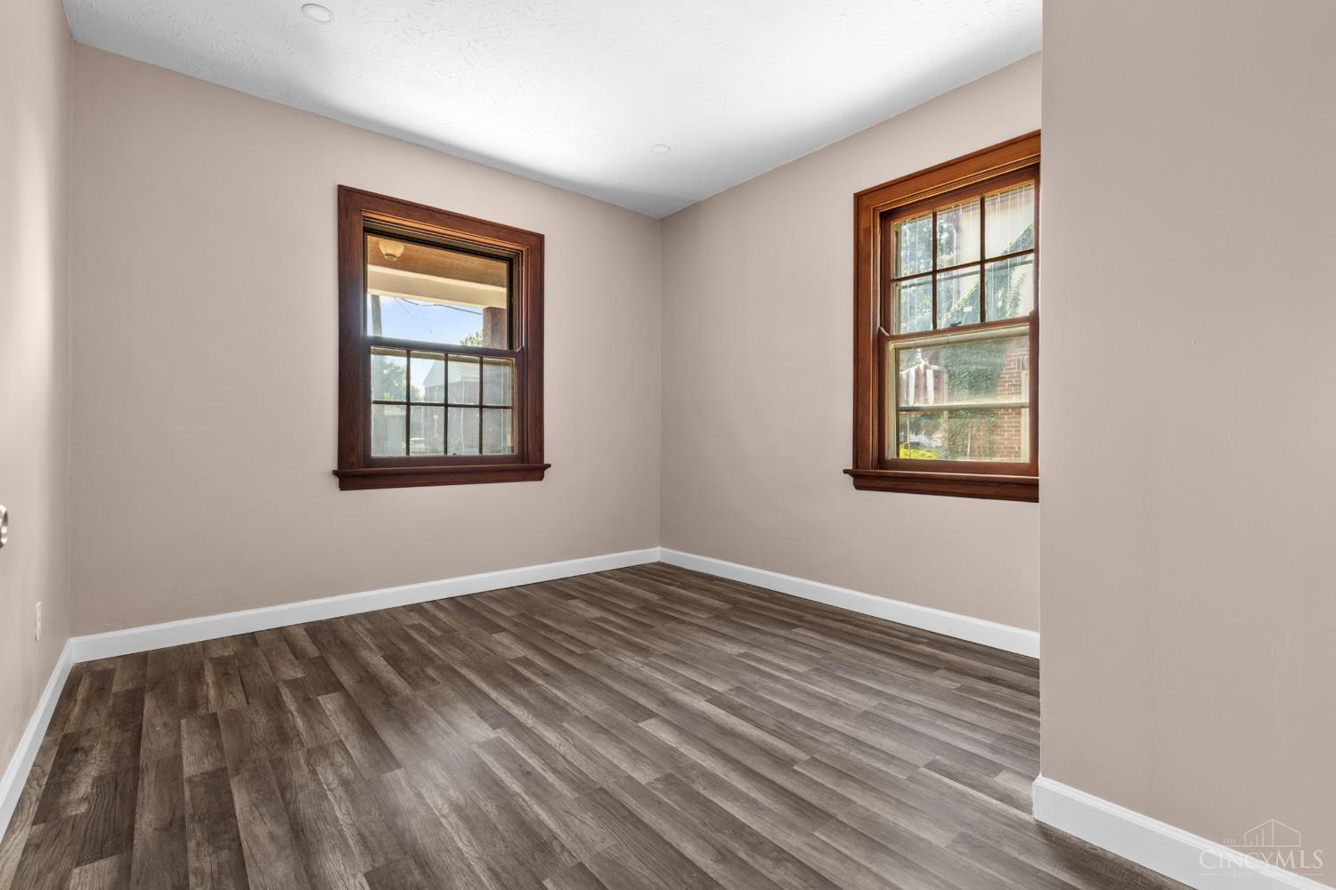 7227 Plainfield Road, Deer Park, OH, 45236 — photo 17