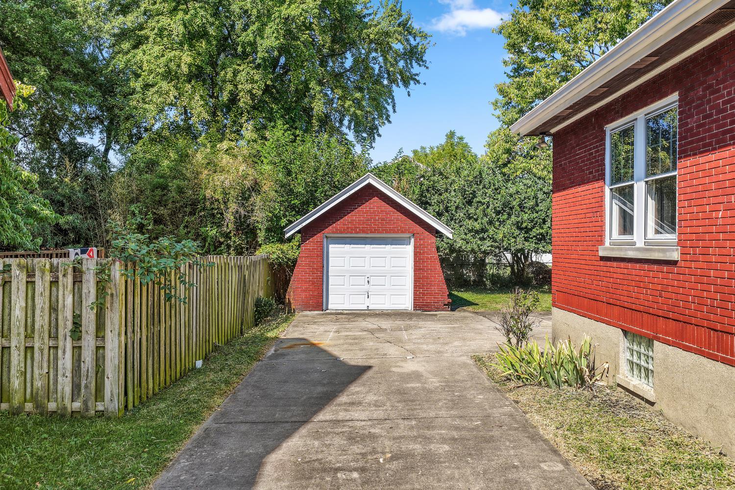 7227 Plainfield Road, Deer Park, OH, 45236 — photo 23