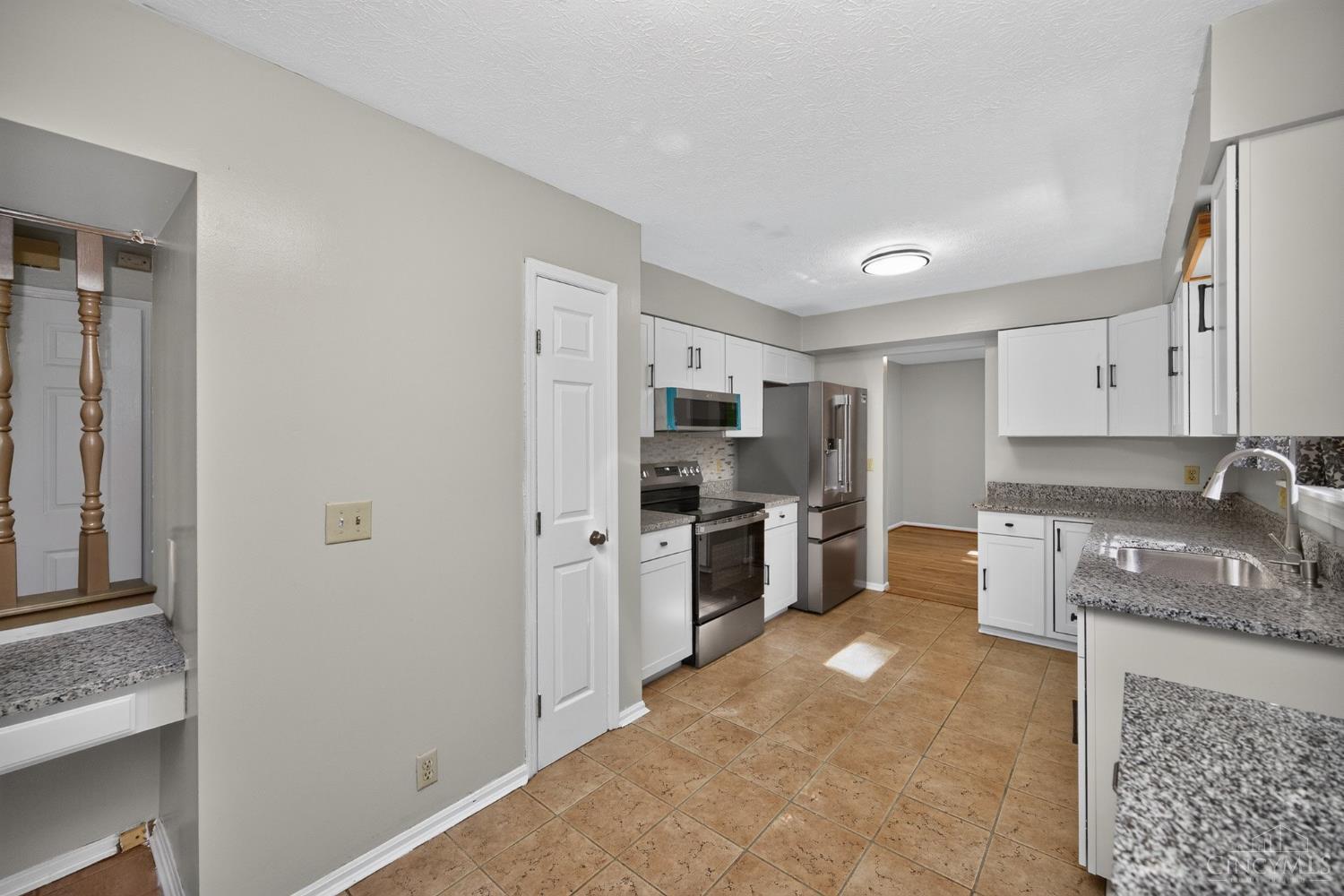 7532 Cinnamon Woods Drive, West Chester, OH, 45069 — photo 14