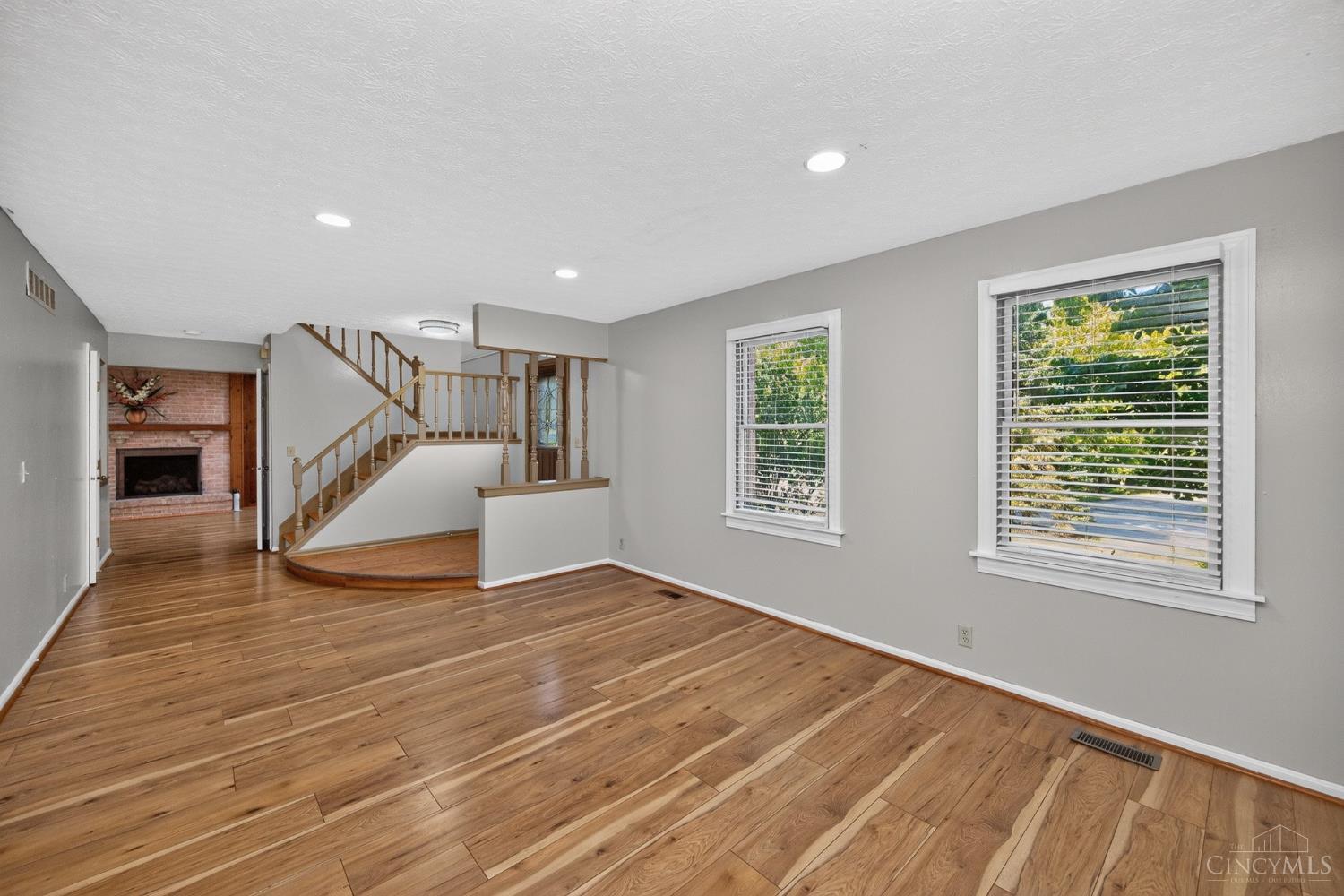 7532 Cinnamon Woods Drive, West Chester, OH, 45069 — photo 4