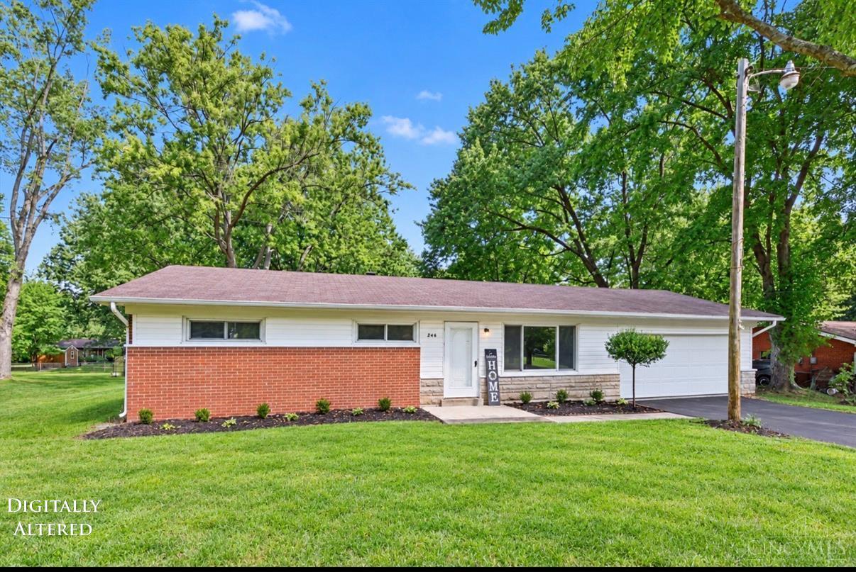 848 Hawthorne Drive