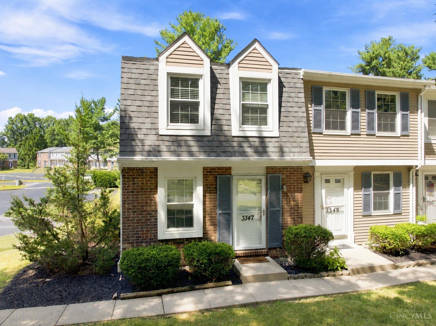 3347 Huntsman Trace