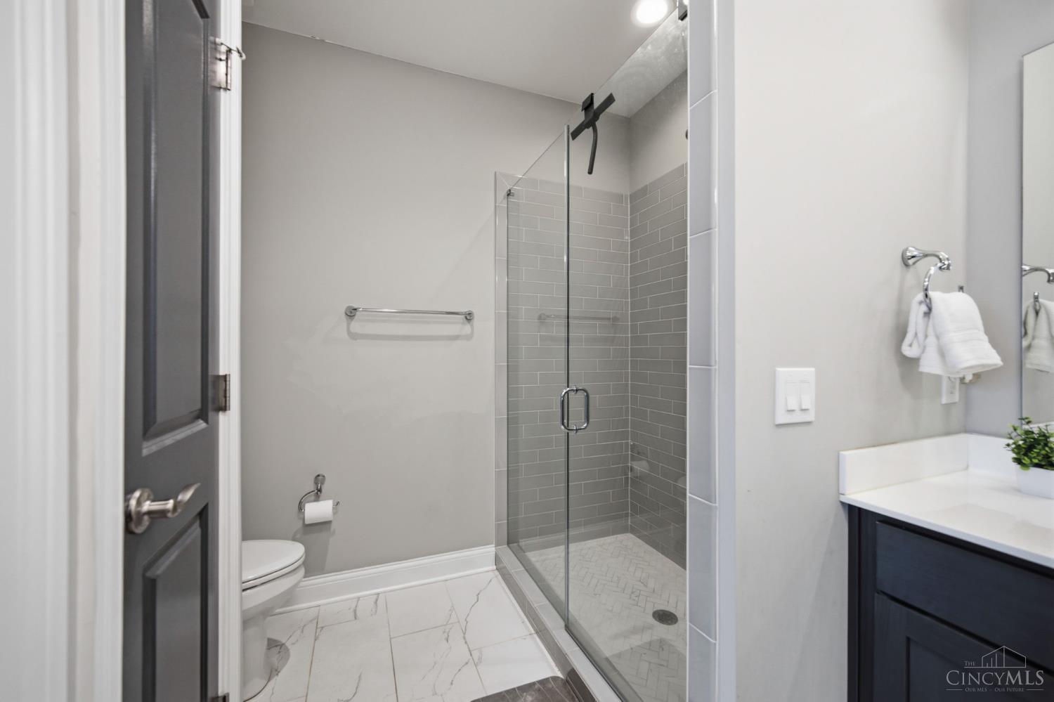 3118 Woodburn Avenue, Cincinnati, OH, 45207 — photo 24