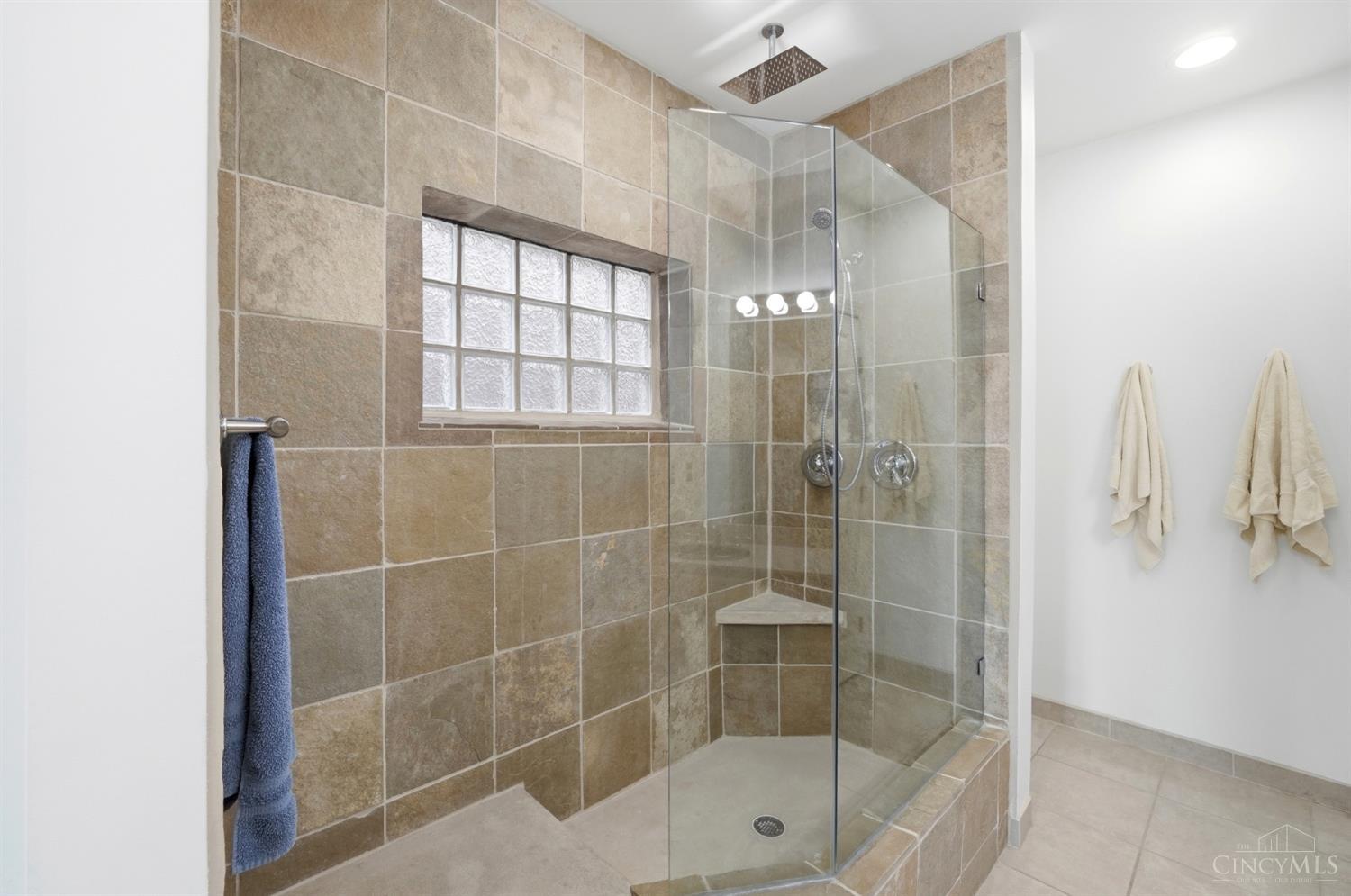 336 Boal Street, Cincinnati, OH, 45202 — photo 36