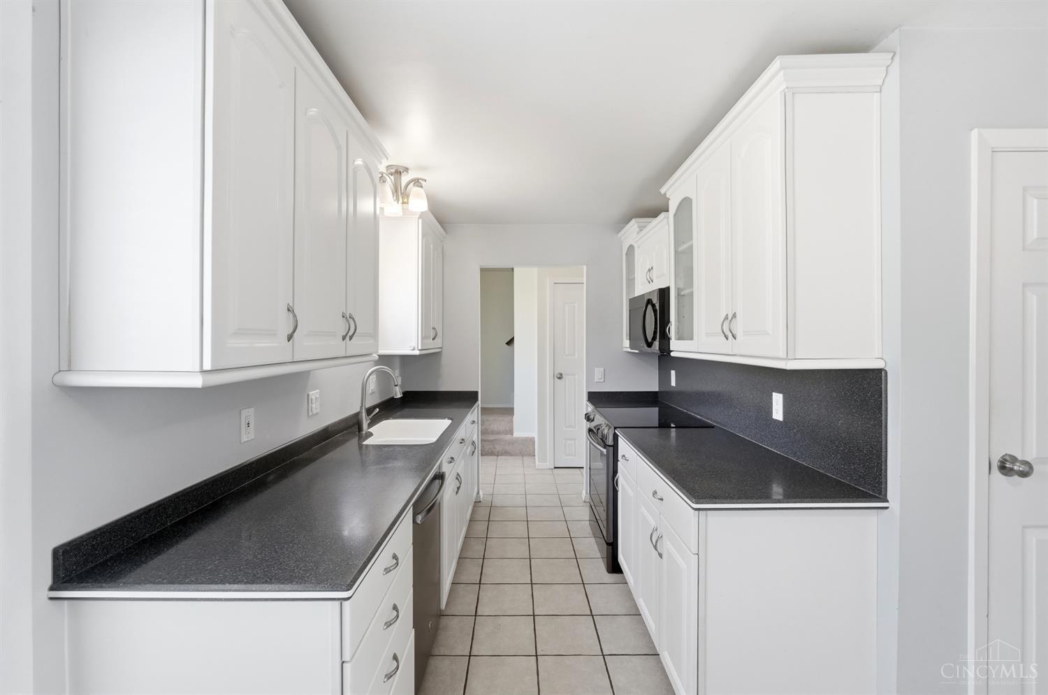 2823 Keystone Drive, Cincinnati, OH, 45230 — photo 19