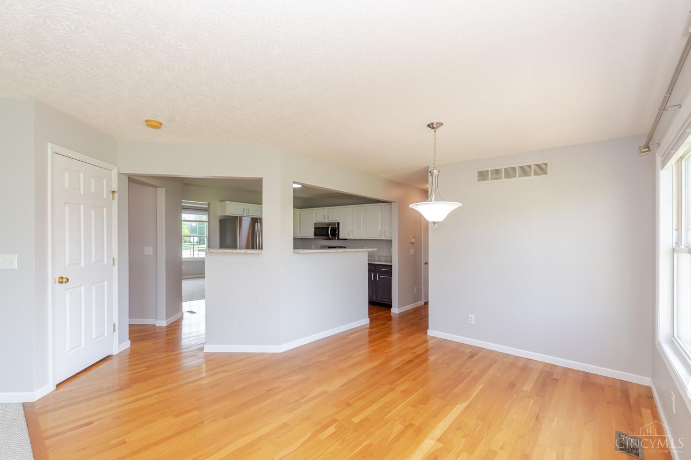 6489 Michele Lane, Liberty Twp, OH, 45044 — photo 28