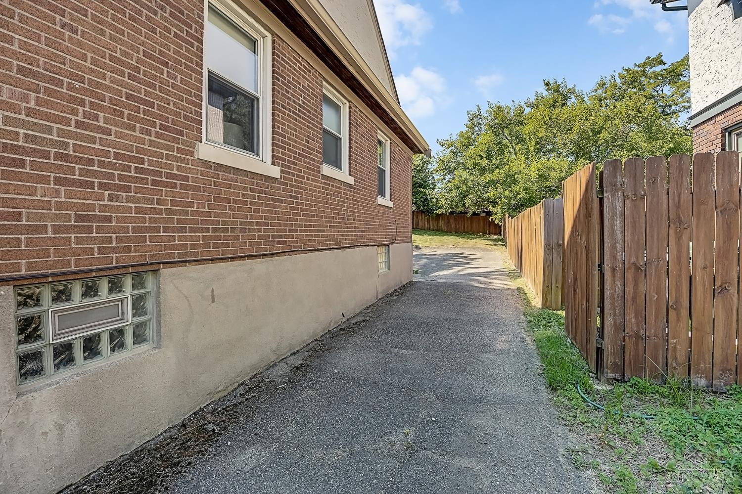 3333 Meyer Place, Cincinnati, OH, 45211 — photo 40