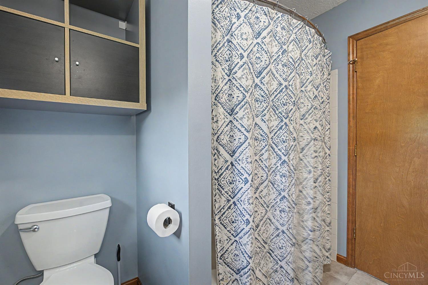 8295 Beckett Station Drive, West Chester, OH, 45069 — photo 25